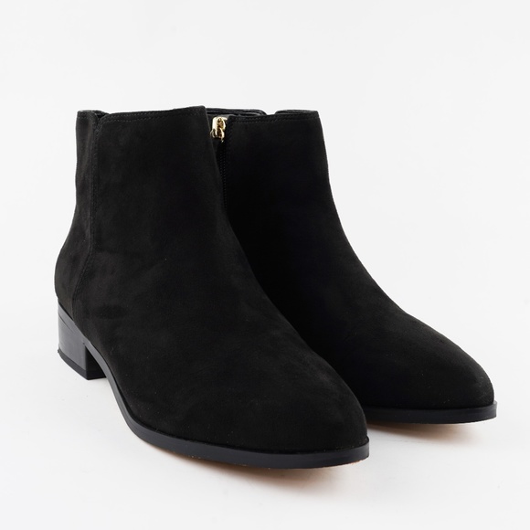 J. CREW Size 7.5 Sueded Ankle Boots in Black - Picture 2 of 7